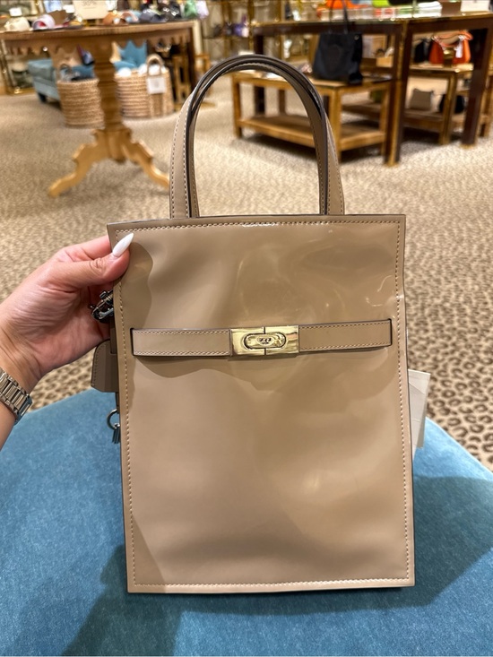 Tory Burch Handbags - Tory Burch Lee Radziwill Small Shopper Tote Desert Palm Patent Leather Bag RARE